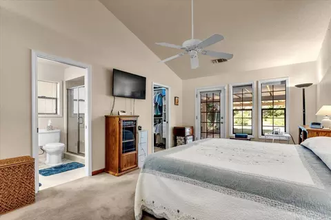 Bedroom - 2850 Balaton Ave, Redding, CA 96001 photo 2 of 3