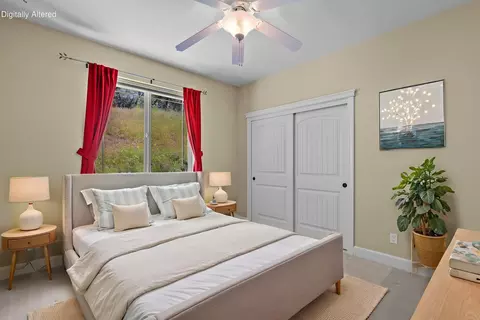 Bedroom - 11671 Mae Ln, Redding, CA 96003 photo 4 of 8