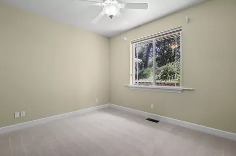 Bedroom - 11671 Mae Ln, Redding, CA 96003 photo 2 of 8