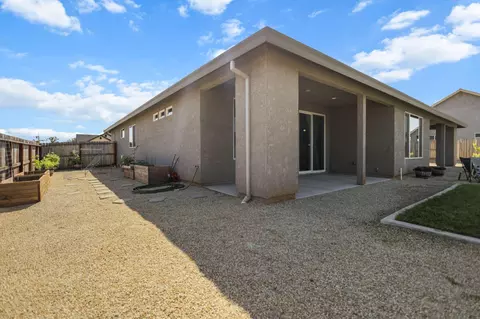 Exterior - 3608 Evert Pl, Redding, CA 96002 photo 9 of 16