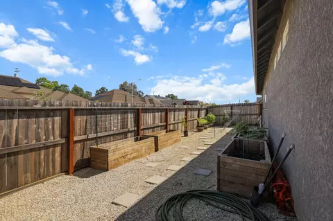 Exterior - 3608 Evert Pl, Redding, CA 96002 photo 15 of 16