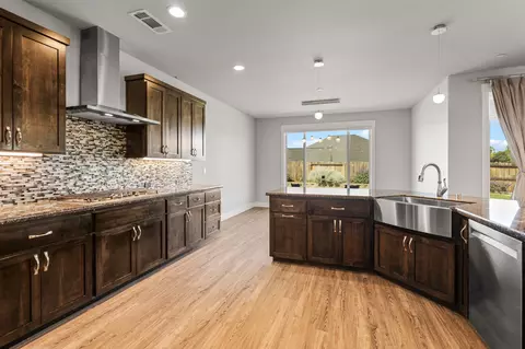 Kitchen - 3608 Evert Pl, Redding, CA 96002 photo 2 of 4