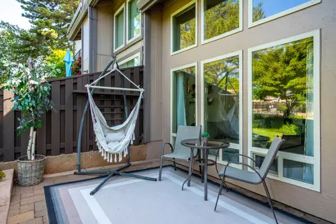 Exterior - 1937 Bechelli Ln, Redding, CA 96002 photo 5 of 21
