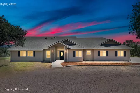 19891 Northridge Rd, Cottonwood, CA 96022