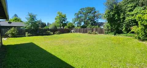 Exterior - 2786 Regal Ave, Redding, CA 96002 photo 3 of 3