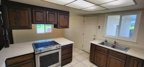 Kitchen - 2786 Regal Ave, Redding, CA 96002 photo 2 of 3