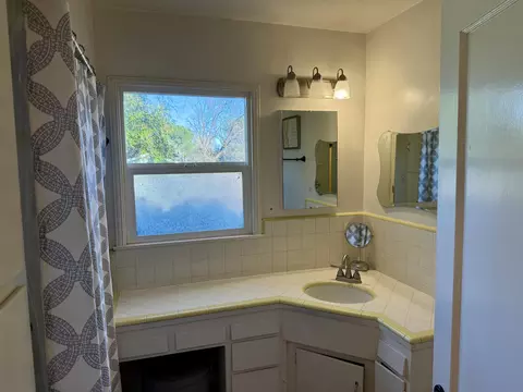 632 South St, Redding, CA 96001 photo 14