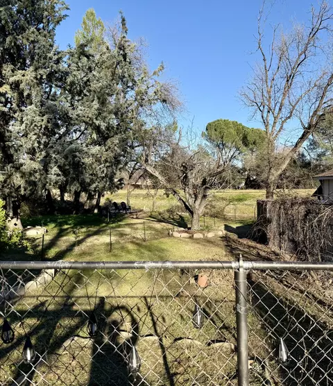 632 South St, Redding, CA 96001 photo 25
