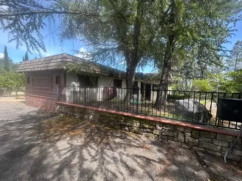 Exterior - 14305 Wintu Way, Redding, CA 96003 photo 1 of 4