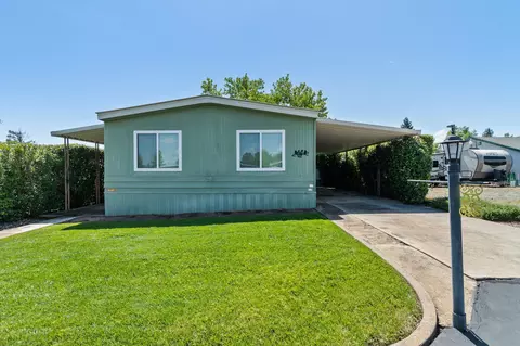 2093 Victor Ave, Redding, CA 96002