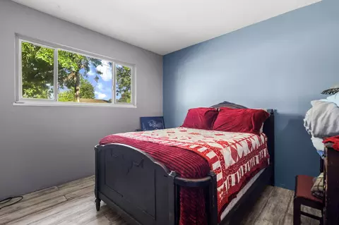 Bedroom - 2843 Kenco Ave, Redding, CA 96002 photo 3 of 4