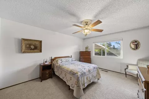 Bedroom - 3605 Tamarack Dr, Redding, CA 96003 photo 3 of 5