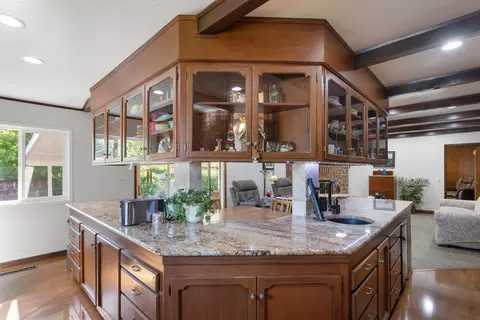 Kitchen - 3605 Tamarack Dr, Redding, CA 96003 photo 4 of 4