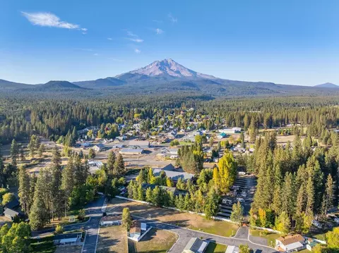 View/Area - 110 Squaw Valley Rd, Mccloud, CA 96057 photo 2 of 3