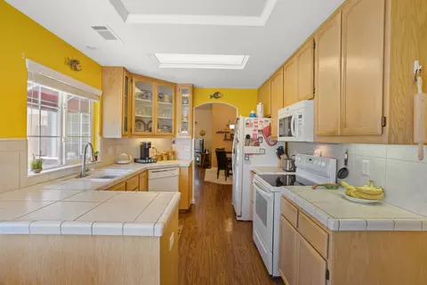 Kitchen - 282 Buckhorn Walk, Redding, CA 96003 photo 1 of 3
