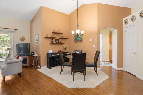 Dining - 282 Buckhorn Walk, Redding, CA 96003 photo 2 of 2