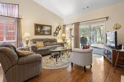 Living - 282 Buckhorn Walk, Redding, CA 96003 photo 1 of 2