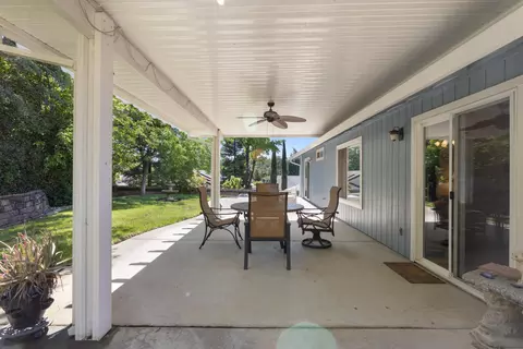 Exterior - 5923 Jonella Way, Redding, CA 96003 photo 4 of 6