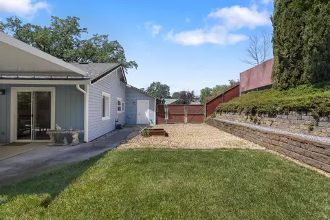 Exterior - 5923 Jonella Way, Redding, CA 96003 photo 5 of 6