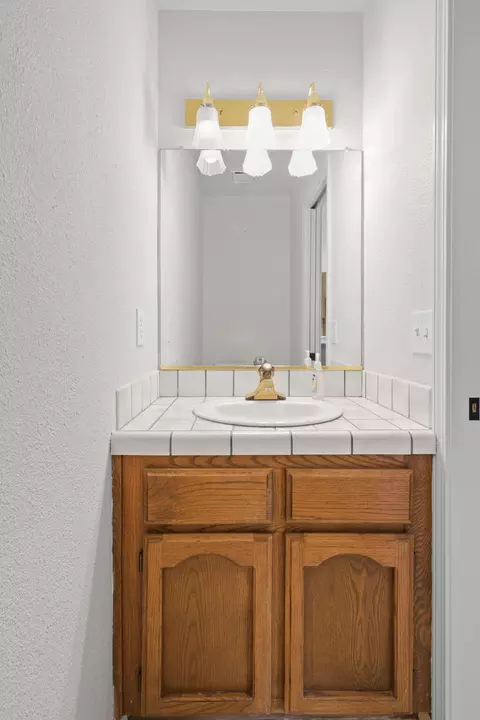 Bath - 4646 Alta Camino Dr, Redding, CA 96002 photo 1 of 3