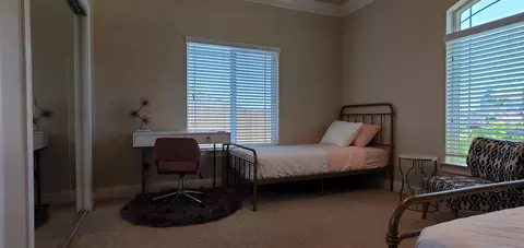 Bedroom - 558 Fair Hill Dr, Redding, CA 96003 photo 8 of 21