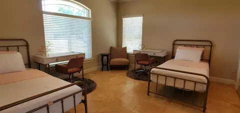 Bedroom - 558 Fair Hill Dr, Redding, CA 96003 photo 9 of 21
