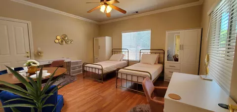 Bedroom - 558 Fair Hill Dr, Redding, CA 96003 photo 14 of 21