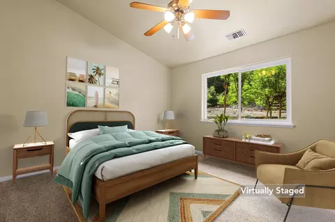 Bedroom - 550 Vansicklen Way, Redding, CA 96003 photo 1 of 15