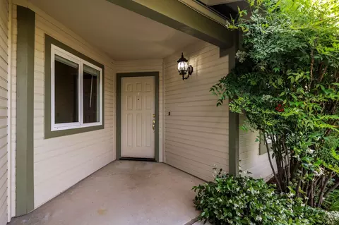 Exterior - 550 Vansicklen Way, Redding, CA 96003 photo 3 of 13