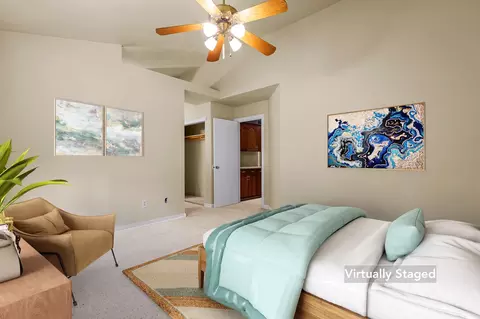 Bedroom - 550 Vansicklen Way, Redding, CA 96003 photo 5 of 15