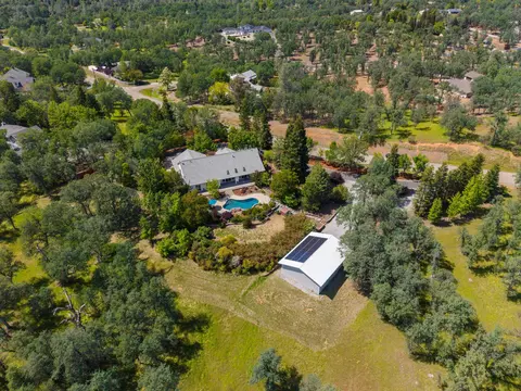 View/Area - 20589 Catka Dr, Redding, CA 96003 photo 1 of 1