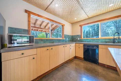 Kitchen - 21855 Graham Rd, Manton, CA 96059 photo 5 of 7