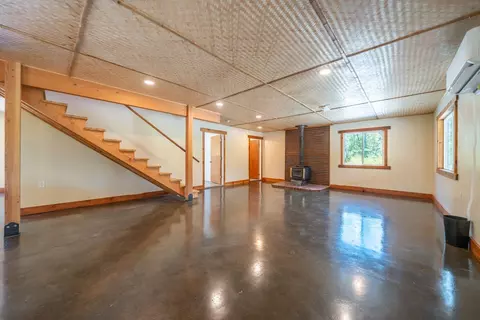 Living - 21855 Graham Rd, Manton, CA 96059 photo 4 of 4