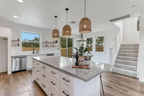 Kitchen - 2486 Neighborly Way, Redding, CA 96001 photo 3 of 6