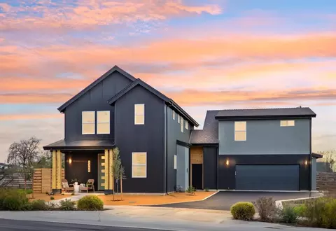 2450 Neighborly Way, Redding, CA 96001