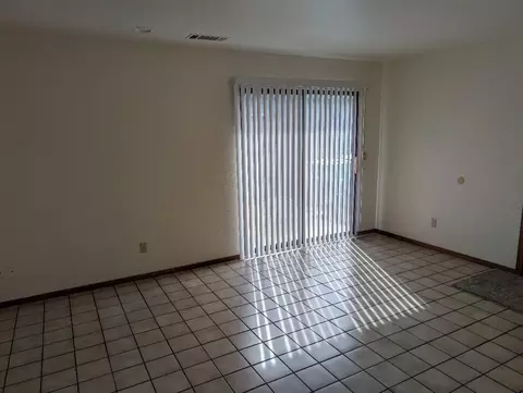 Living - 1925 Trumpet Dr, Redding, CA 96003 photo 1 of 5