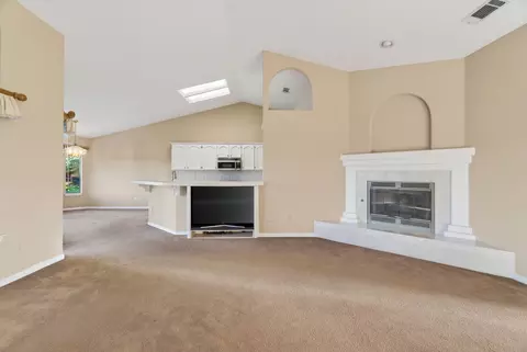 Living - 2868 Blue Bell Dr, Redding, CA 96001 photo 2 of 4