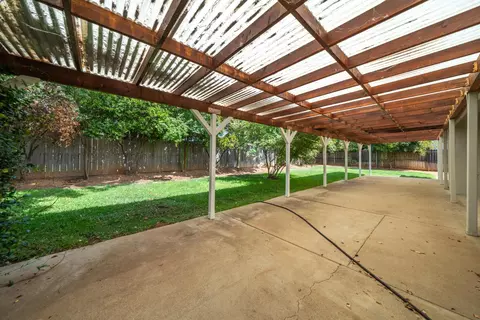 Exterior - 2166 Wicklow St, Redding, CA 96001 photo 1 of 18