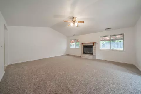 Living - 2166 Wicklow St, Redding, CA 96001 photo 2 of 6