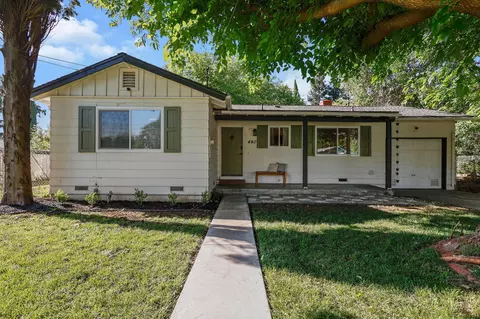 440 E St, Tehama, CA 96090