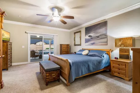 Bedroom - 469 Belvedere Dr, Redding, CA 96003 photo 1 of 5