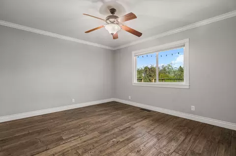 Bedroom - 3410 Scenic Dr, Redding, CA 96001 photo 2 of 6