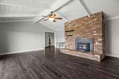 Living - 3410 Scenic Dr, Redding, CA 96001 photo 6 of 6