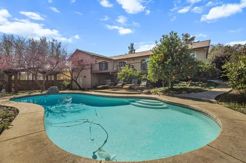 Exterior - 3410 Scenic Dr, Redding, CA 96001 photo 6 of 12