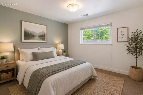 Bedroom - 3562 Orion Way, Redding, CA 96002 photo 3 of 6