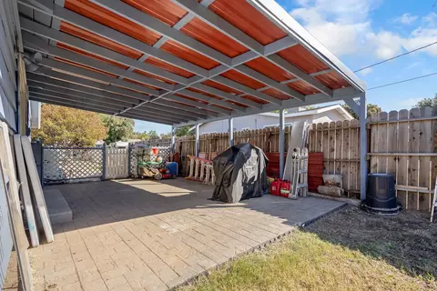 Exterior - 13527 Evelyn St, Red Bluff, CA 96080 photo 3 of 10