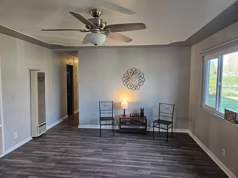 Living - 13527 Evelyn St, Red Bluff, CA 96080 photo 1 of 5