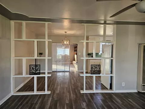 Living - 13527 Evelyn St, Red Bluff, CA 96080 photo 3 of 5