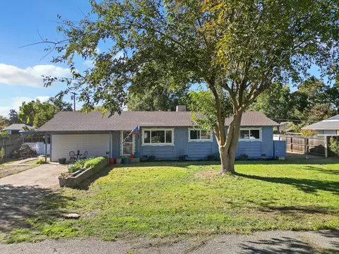13527 Evelyn St, Red Bluff, CA 96080