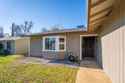 4164 Cirrus St, Redding, CA 96002 photo 3